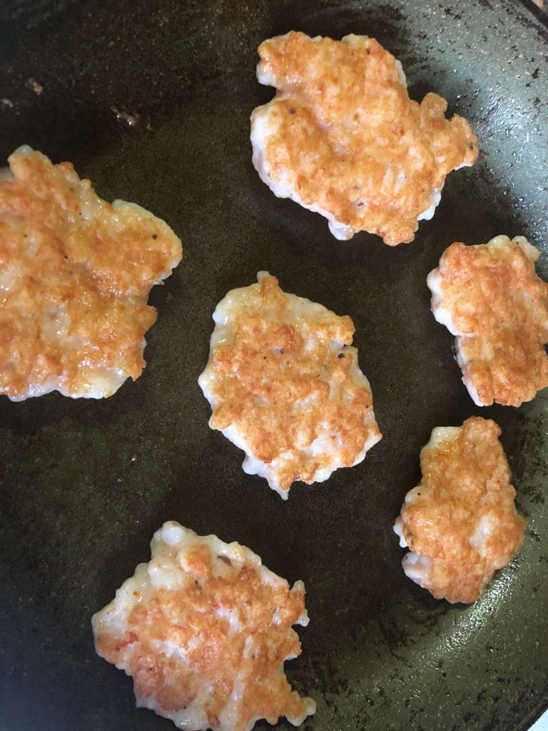 shrimp-cakes-are-cooked-after-pan-searing